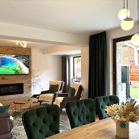 Holiday Home In Сіная Екстер'єр фото